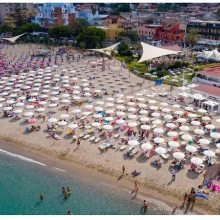 Naxos Sicilian Luxury Apartamento *